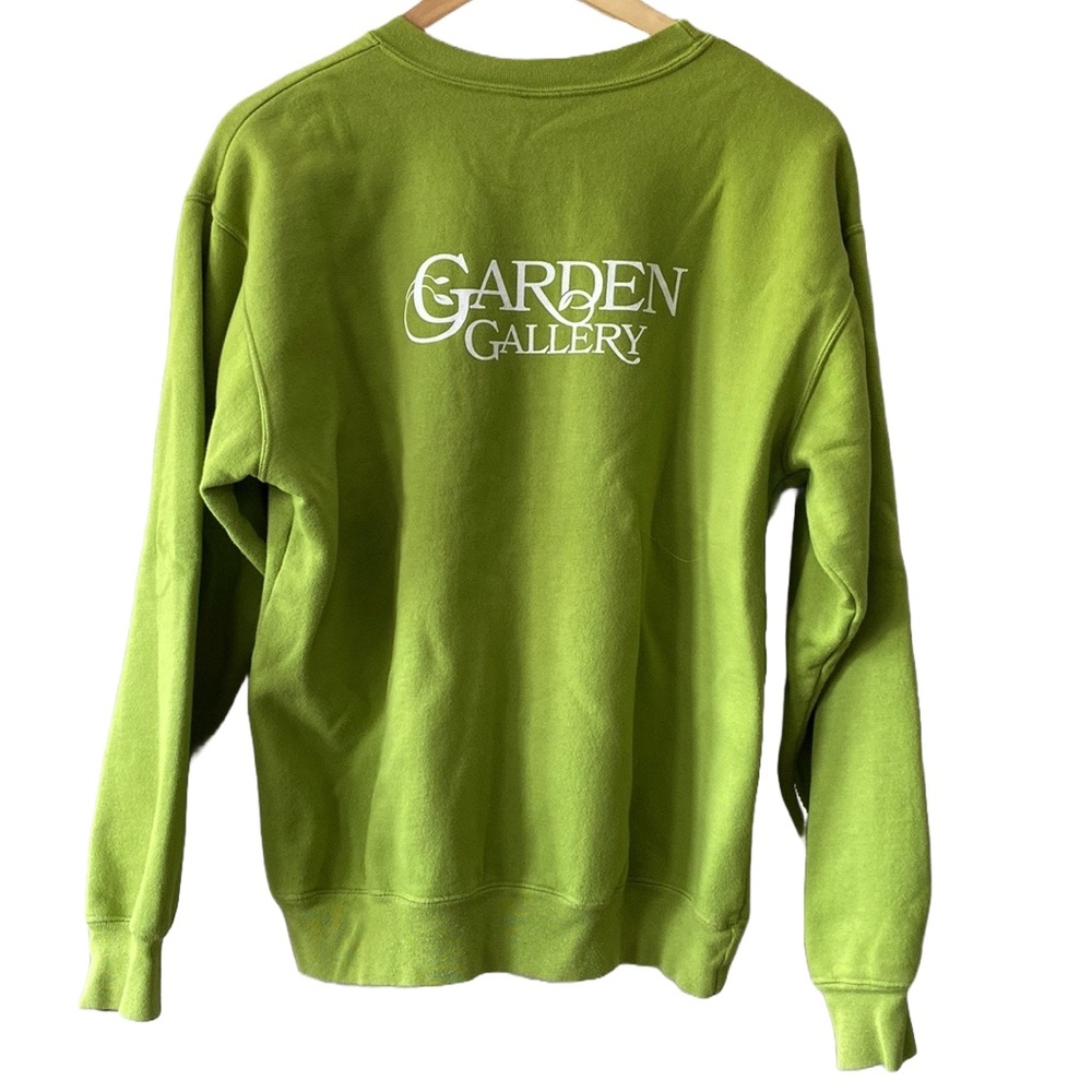 🍎Free with Purchase Green Garden Gallery Crewneck
